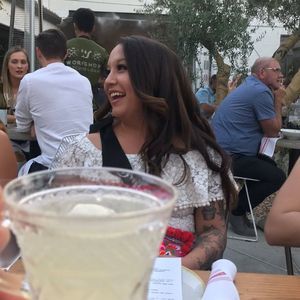 Meet your Posher, Cait